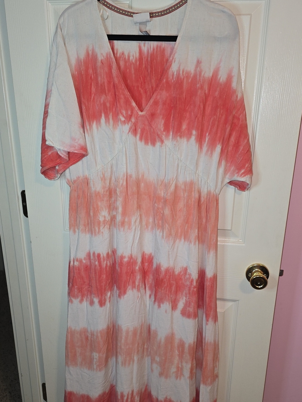 Knox Rose Coral and White Tie-Dye‎ Dress with Embroidered Trim